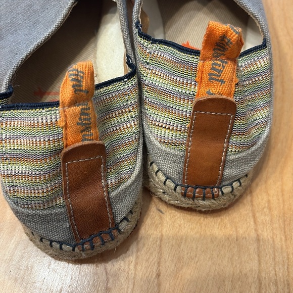 Instint Toni Pons Women’s khaki/stone  Espadrilles.  Size 39/US8 - Picture 3 of 7